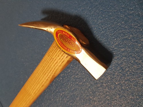 Bühnenhammer von budrio typ - bühnenhammer,