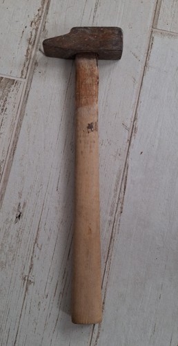 Deutscher typ hammer - typ,