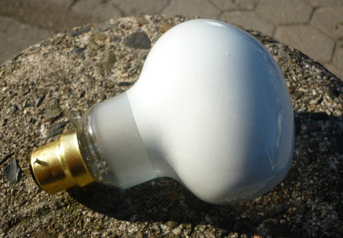 Cornalux b22d 100w testa - ,
